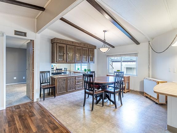 3rd image of 448 Red Cedar Dr