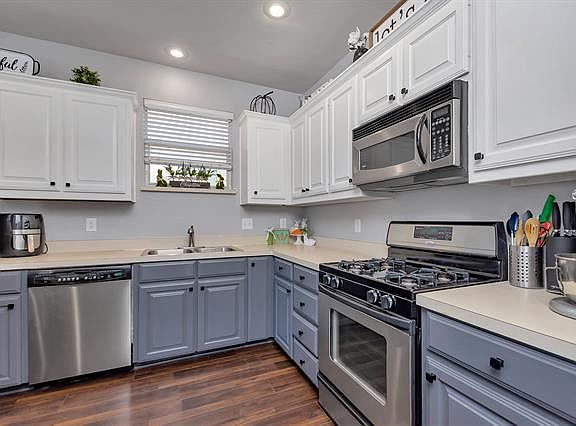 5th image of 11744 Latania Ln