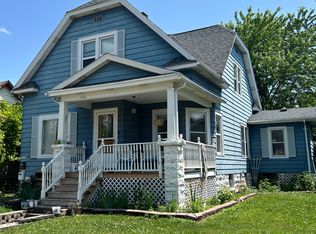 1244 Ontario St #1, Oshkosh, WI 54901