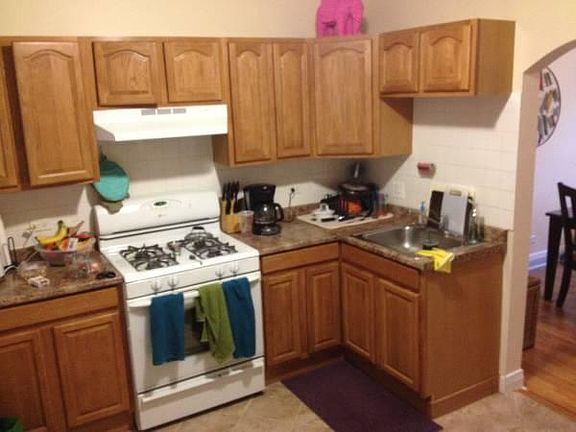 4th image of 4420 N Lockwood Ave APT 2S