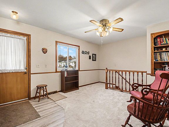 4th image of 5961 Leisure South Dr SE