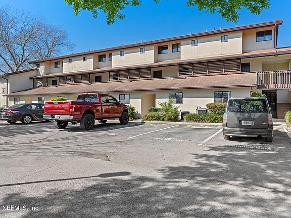 2nd image of 1255 PONCE ISLAND Drive #D-745