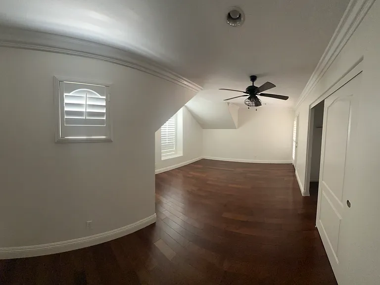 3279 Huntfield St — Photo 38