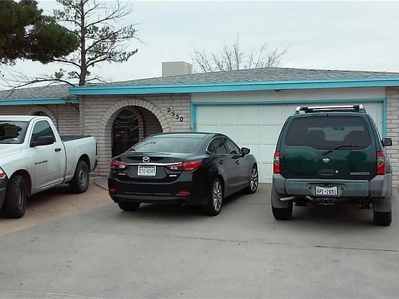 2nd image of 2550 Trawood Dr