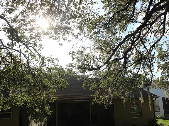 4th image of 7238 Hiawassee Oak Dr