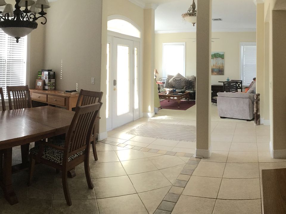 1st image of 423 Largovista Dr