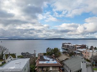 3807 59th Ave SW, Seattle, WA 98116