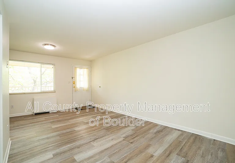 3293 Madison Ave #S303 — Photo 7