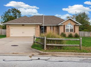 612 S Sarah Ct, Willard, MO 65781