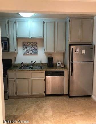 4th image of 1792-98 Missouri St #3