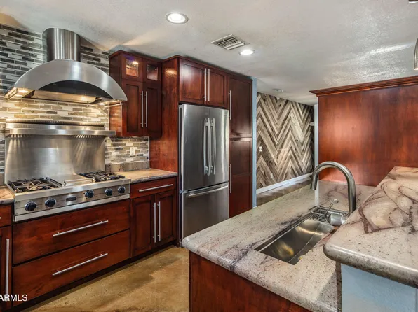 852 W CARIBBEAN Lane, Phoenix, AZ 85023