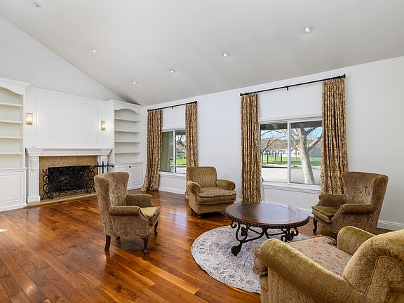 2nd image of 2872 E Panamint Ct