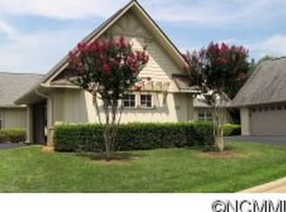 375 Blue Goose Ct, Hendersonville, NC 28791