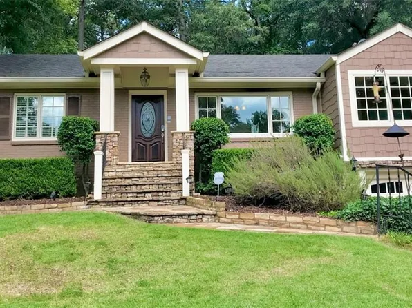 704 Darlington Cir NE, Atlanta, GA 30305
