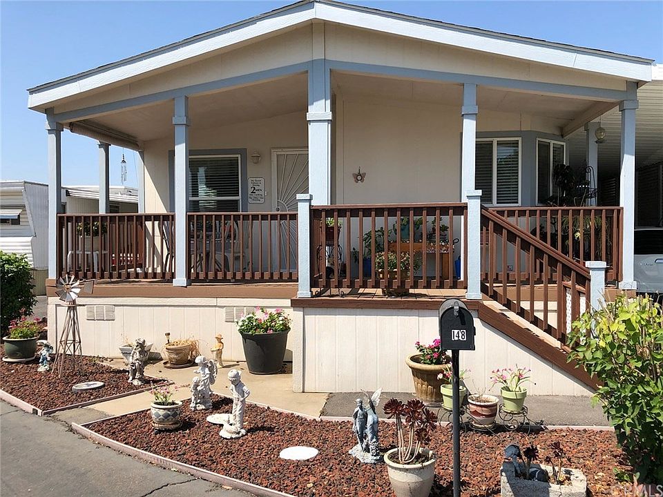 1st image of 148 Seville Ct #148