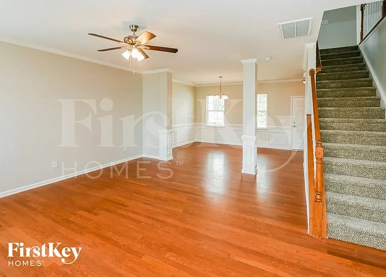 4637 Triumph Dr SW — Photo 4