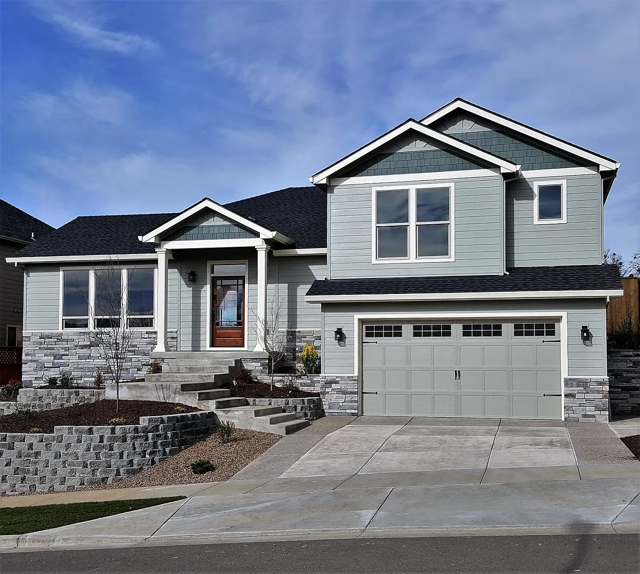 4335 Vista Pointe Dr photo 1
