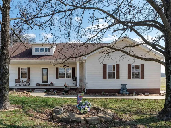12178 Old Frankfort Rd, Marion, IL 62959