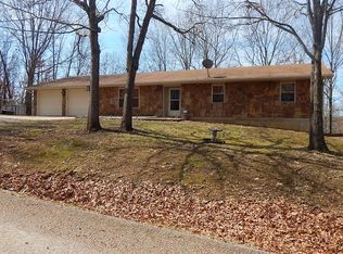 21175 Helga Ln, Saint Robert, MO 65584
