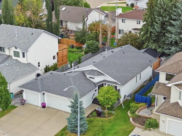 53rd St #4012, Beaumont, AB T4X 1N4
