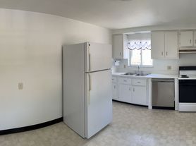 235 Manhattan Avenue, 2