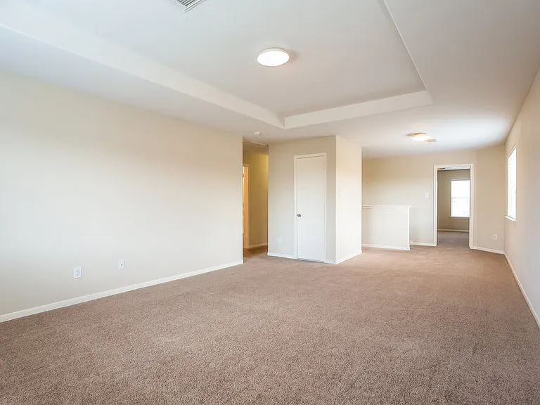 2723 Durham Chase Ln — Photo 8