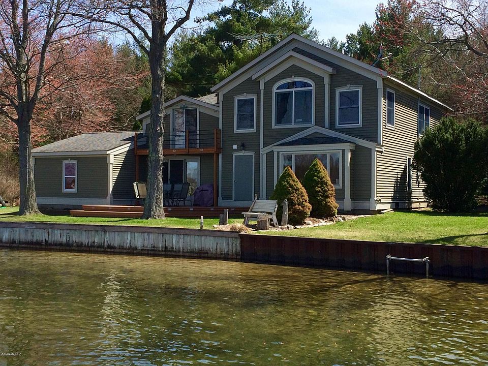 1st image of 481 S Bass Lake Dr
