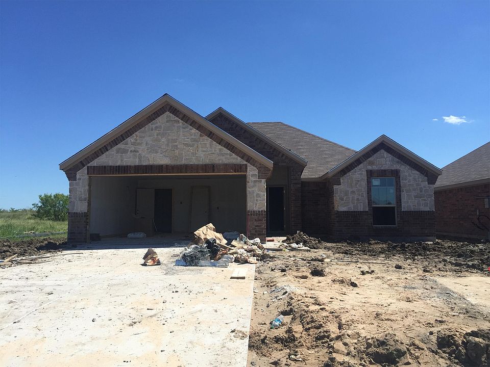 1st image of 121 Comanchee Dr