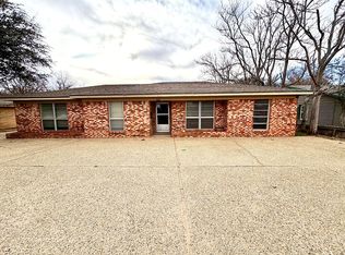 1803 N Garfield St, Midland, TX 79705