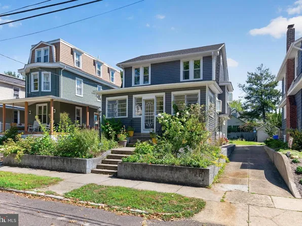 128 E Knight Ave, Collingswood, NJ 08108