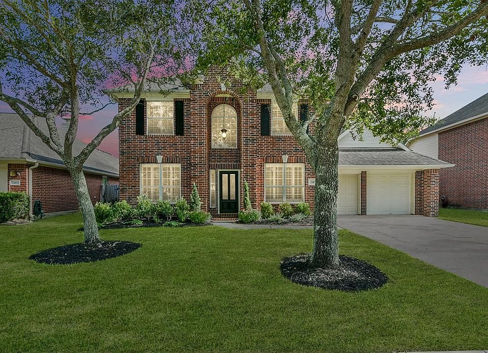 1st image of 3419 Pemberton Dr