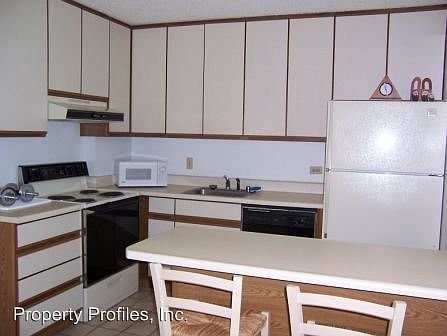 2nd image of 1545 Nehoa St APT 504
