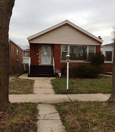 2nd image of 14218 Emerald Ave