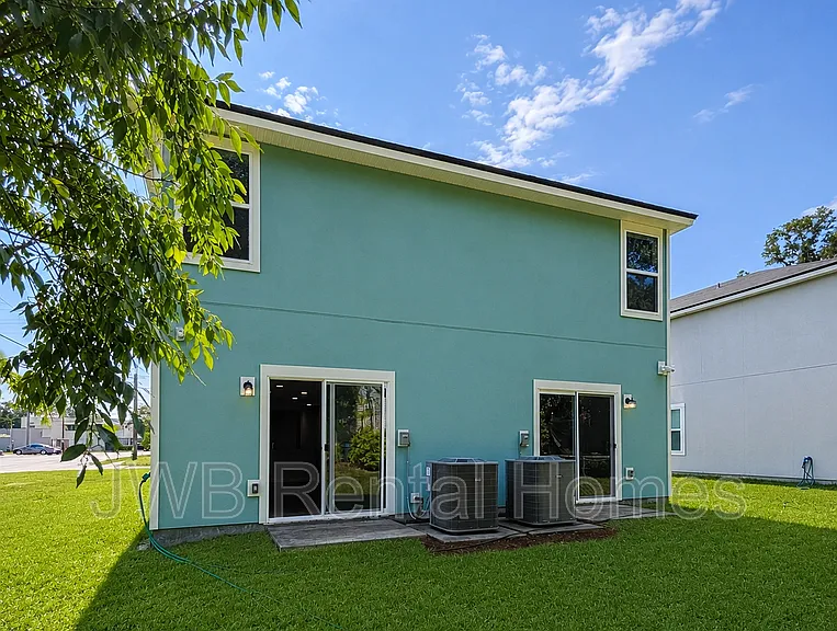 1278 Easter St #1 — Photo 13