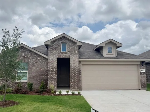 8512 Dunnstown Dr, Fort Worth, TX 76131