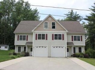 22 Moore St, Agawam, MA 01001