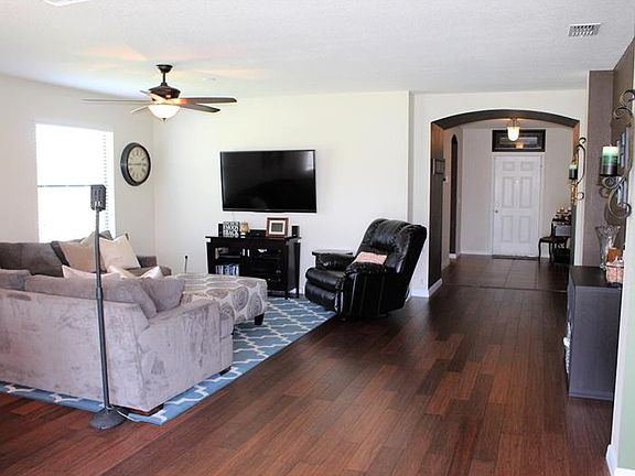 2nd image of 2156 Lili Petal Ct