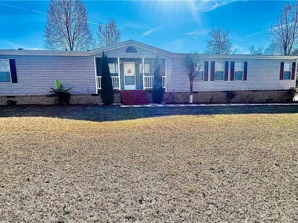 171 Tara Ct, Mocksville, NC 27028