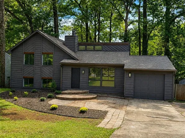 4366 Hopkins Lake Dr, Duluth, GA 30096