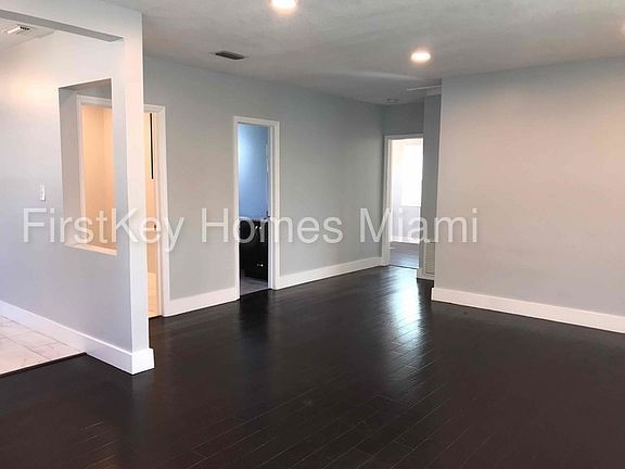 4th image of 1614 NW 3rd Ave