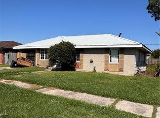 2404 Kenneth Dr, Violet, LA 70092