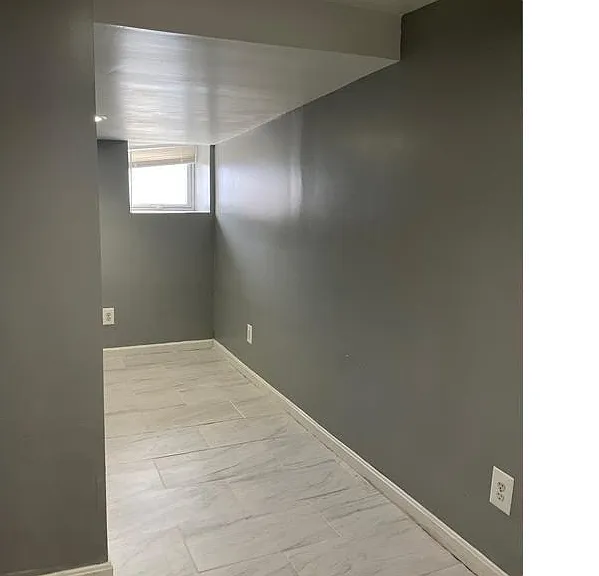 2099 N Dukeland St — Photo 8