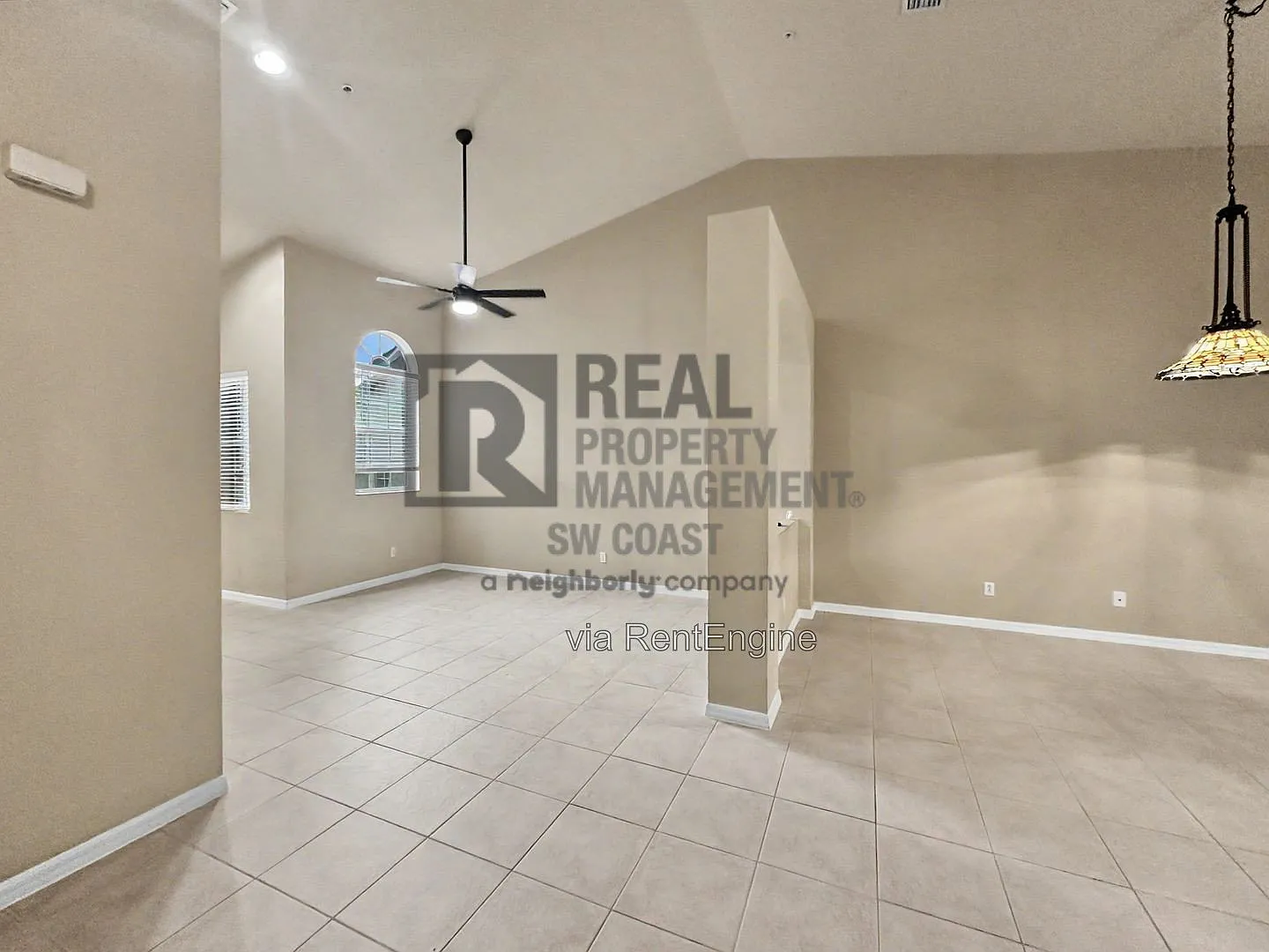 3 bed, 2.0 bath, 1749 sqft, $1,950 — Photo 3