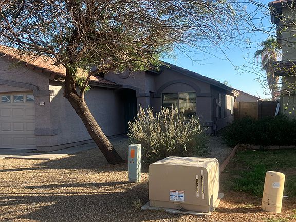 3rd image of 1379 E 10th Pl
