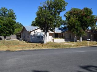 401 N 9th St, Junction, TX 76849