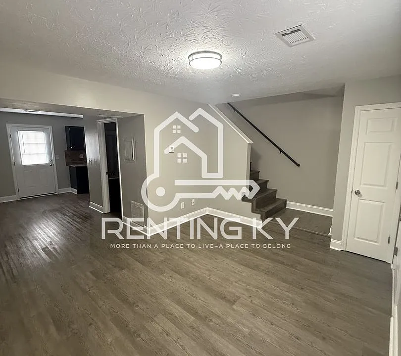 180 S Killarney Ln