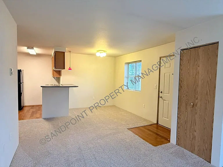 Selkirk Ridge — Photo 9