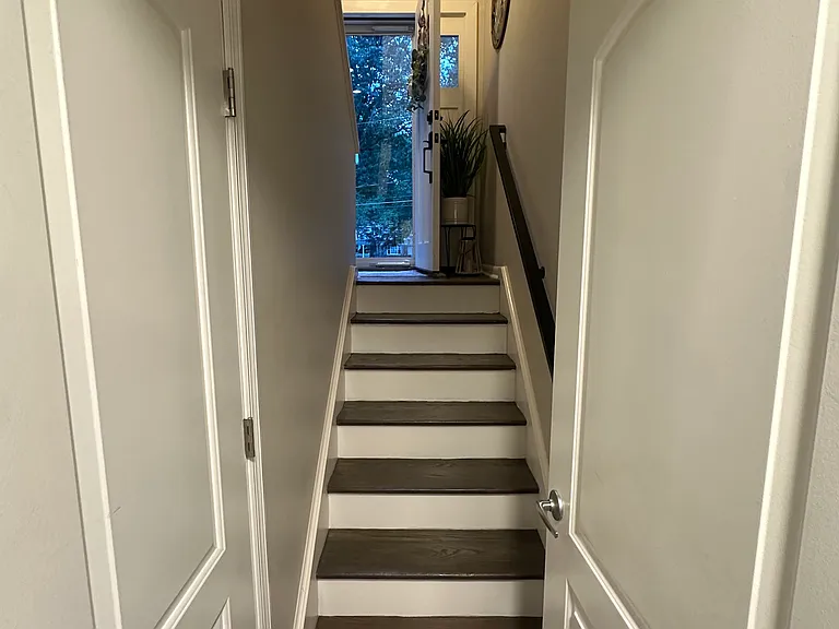 1 Valdepenas Ln — Photo 5