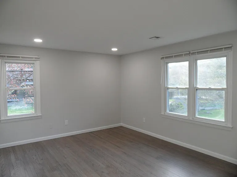 4 Crestview Dr — Photo 12