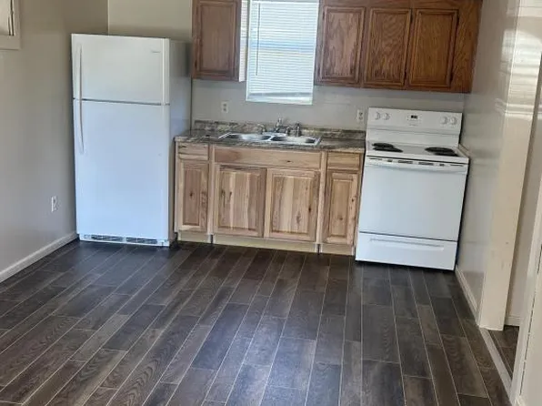 1500 N Hendrick St, Diboll, TX 75941
